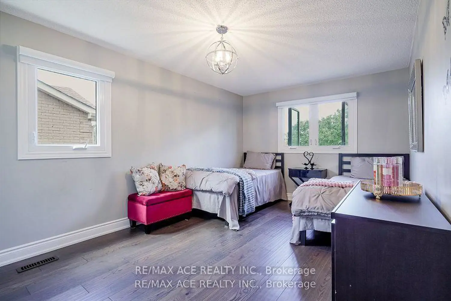 Additional image 15 of 10 Maplewood Drive