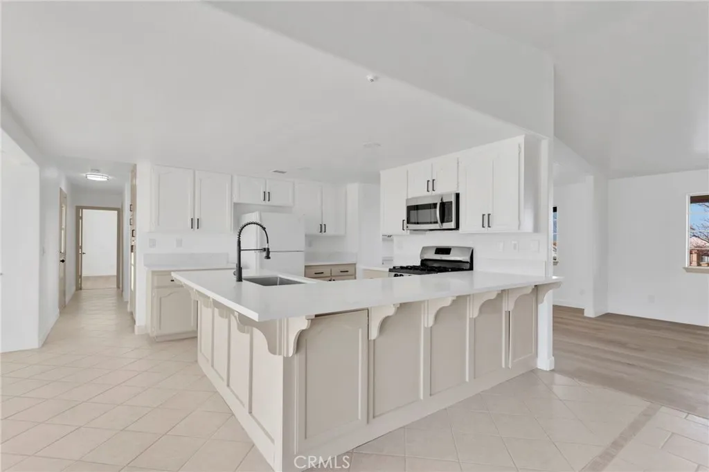 Additional image 91 of 329 Lindero Road, Pinon Hills, CA 92372