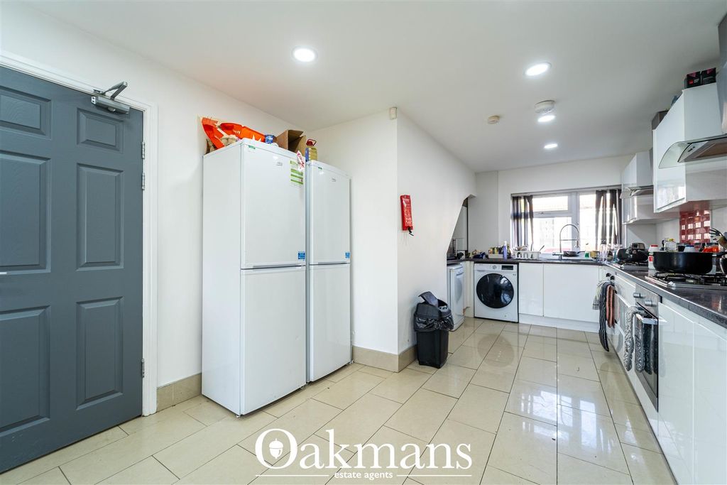 Additional image 8 of 8 bed detached house to rentRookery Road, Selly Oak, Birmingham B29