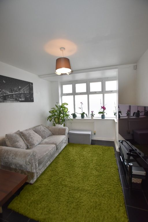 Additional image 4 of 4 bed town house to rentWest Lake Avenue, Hampton, Peterborough PE7