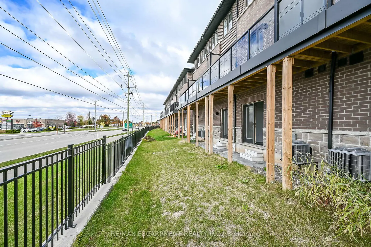 Additional image 15 of 120 Court Drive 35