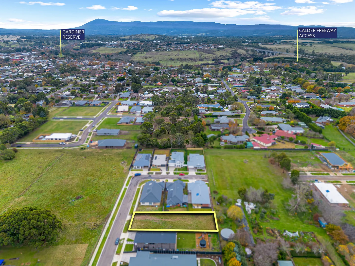 Additional image 6 of 8 Thorneycroft Entrance, Gisborne VIC 3437