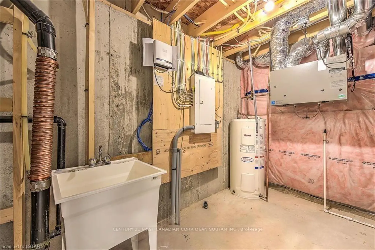 Additional image 19 of 601 Lions Park Drive 69