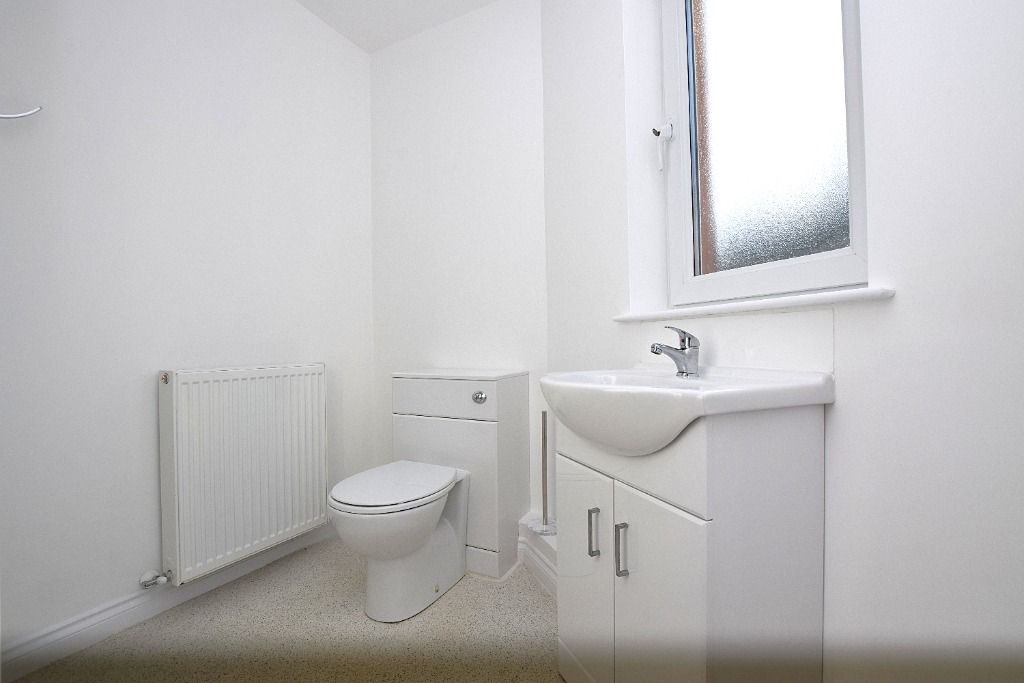 Additional image 4 of 4 bed detached house to rentFlaxton Court, Ayr, South Ayrshire KA7
