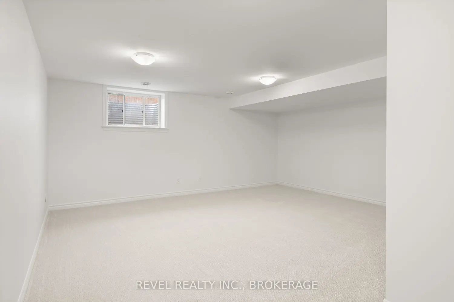 Additional image 18 of 1075 Barrow Avenue