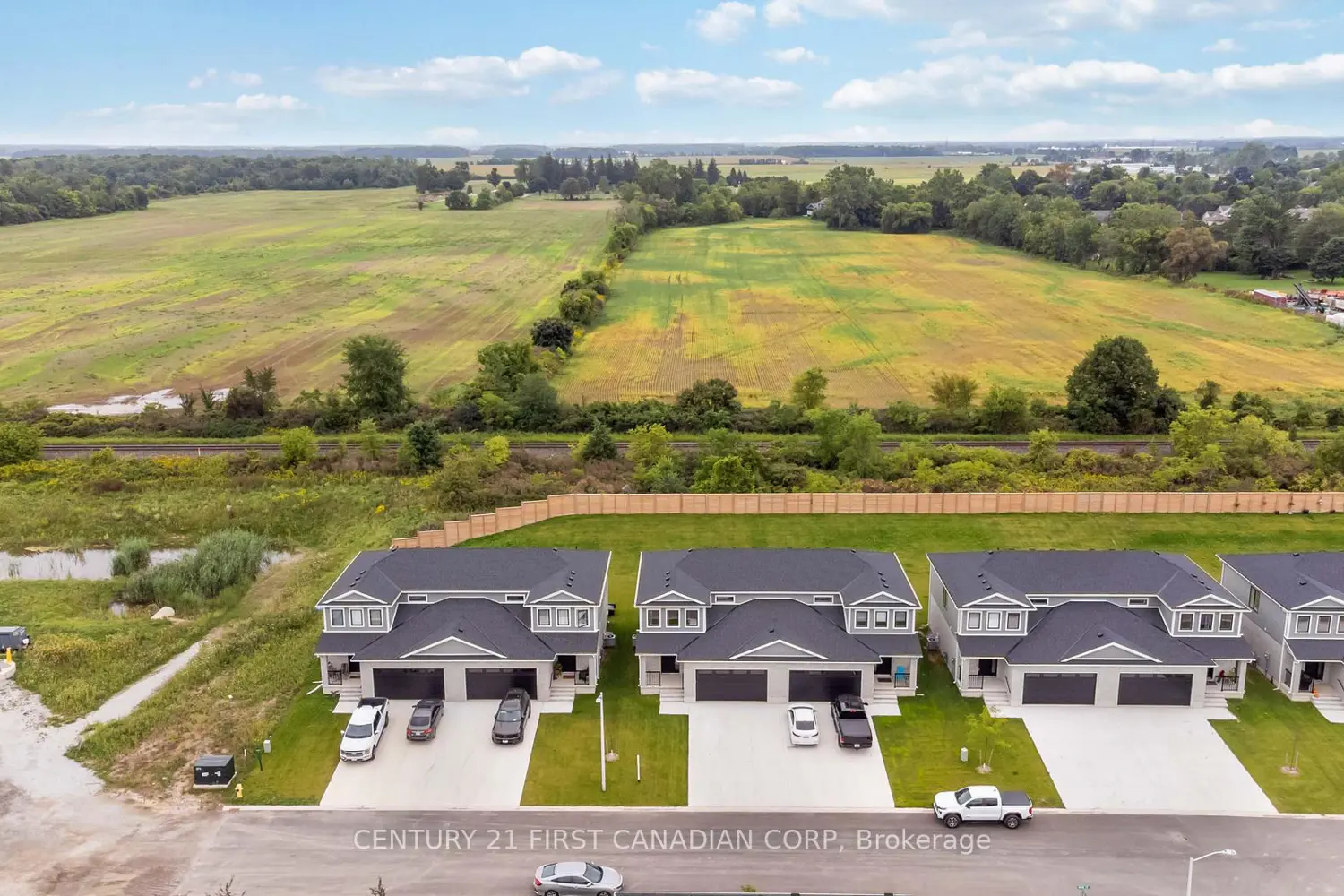 Additional image 3 of 450 Main Street