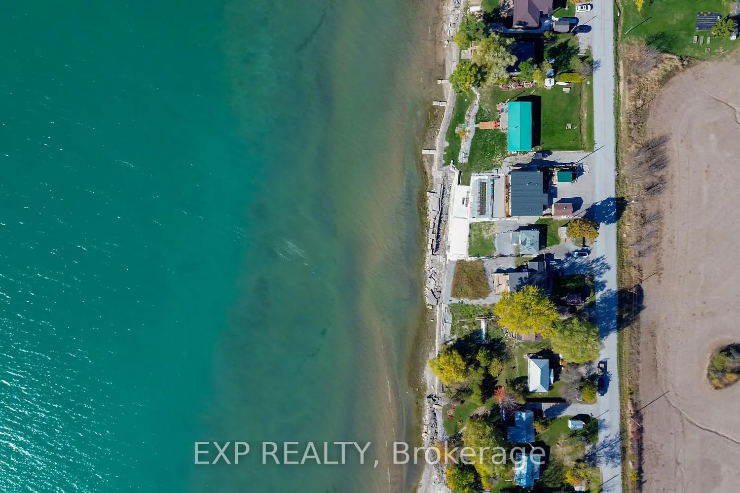 Additional image 3 of 370 South Coast Drive