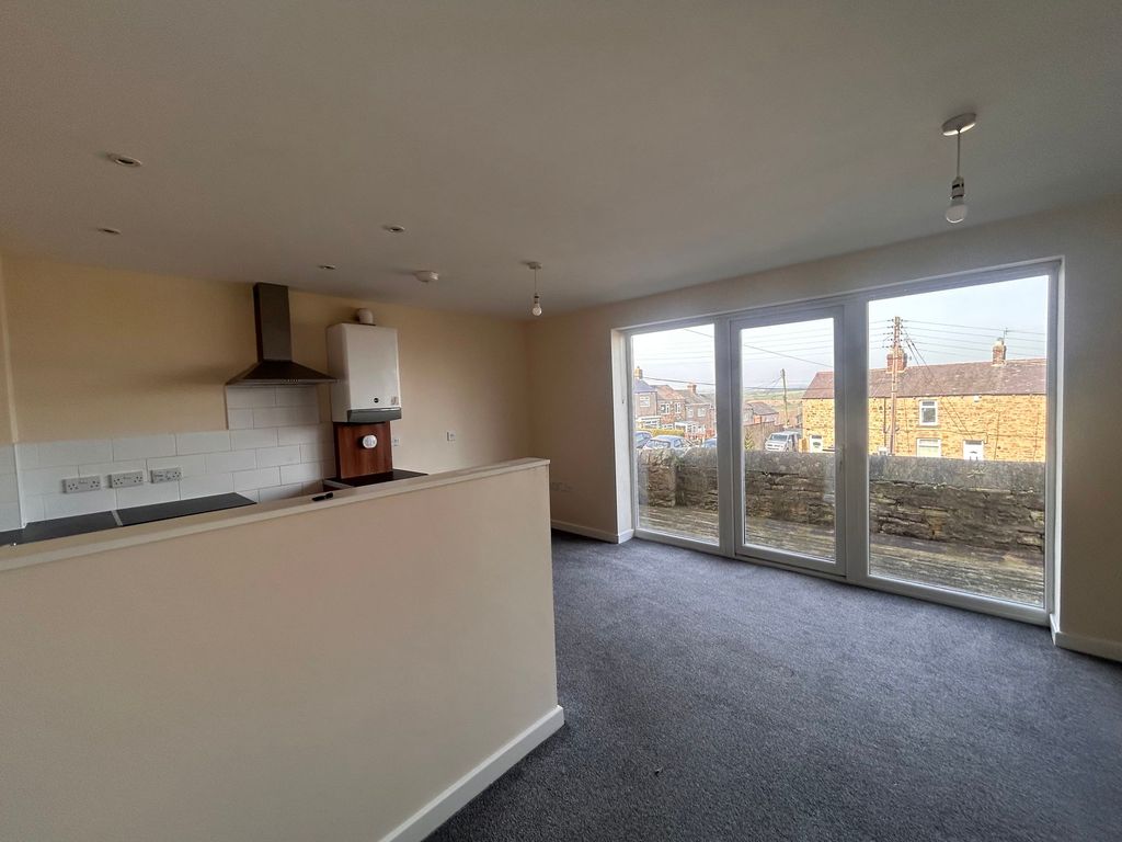 Additional image 3 of 2 bed flat to rentSwalwell Close, Prudhoe NE42