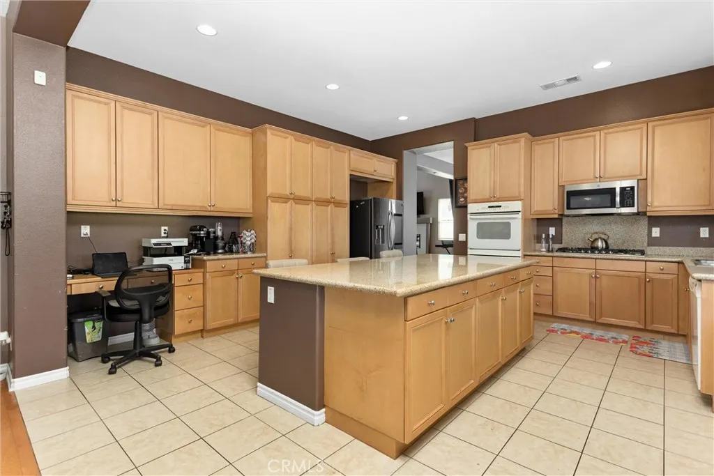 Additional image 62 of 12690 Mar Vista Dr, Apple Valley, CA 92308