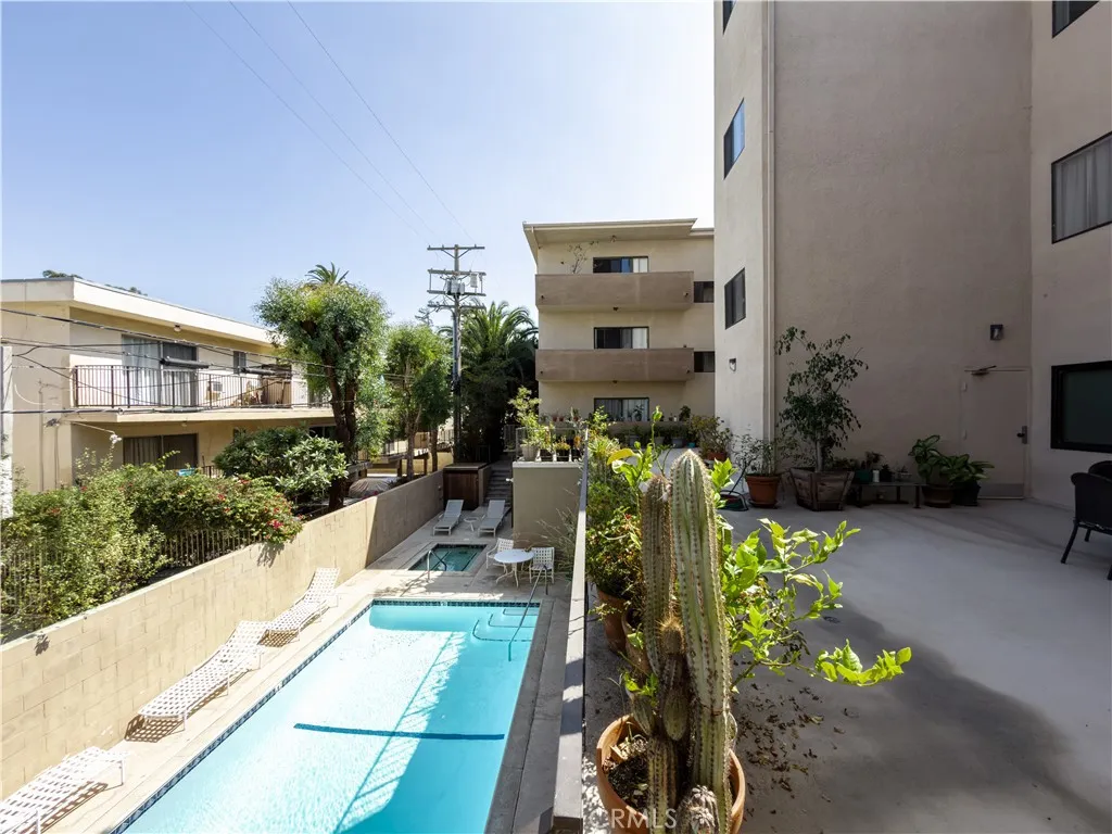 Additional image 124 of 1944 Glendon Unit 209, Los Angeles, CA 90025