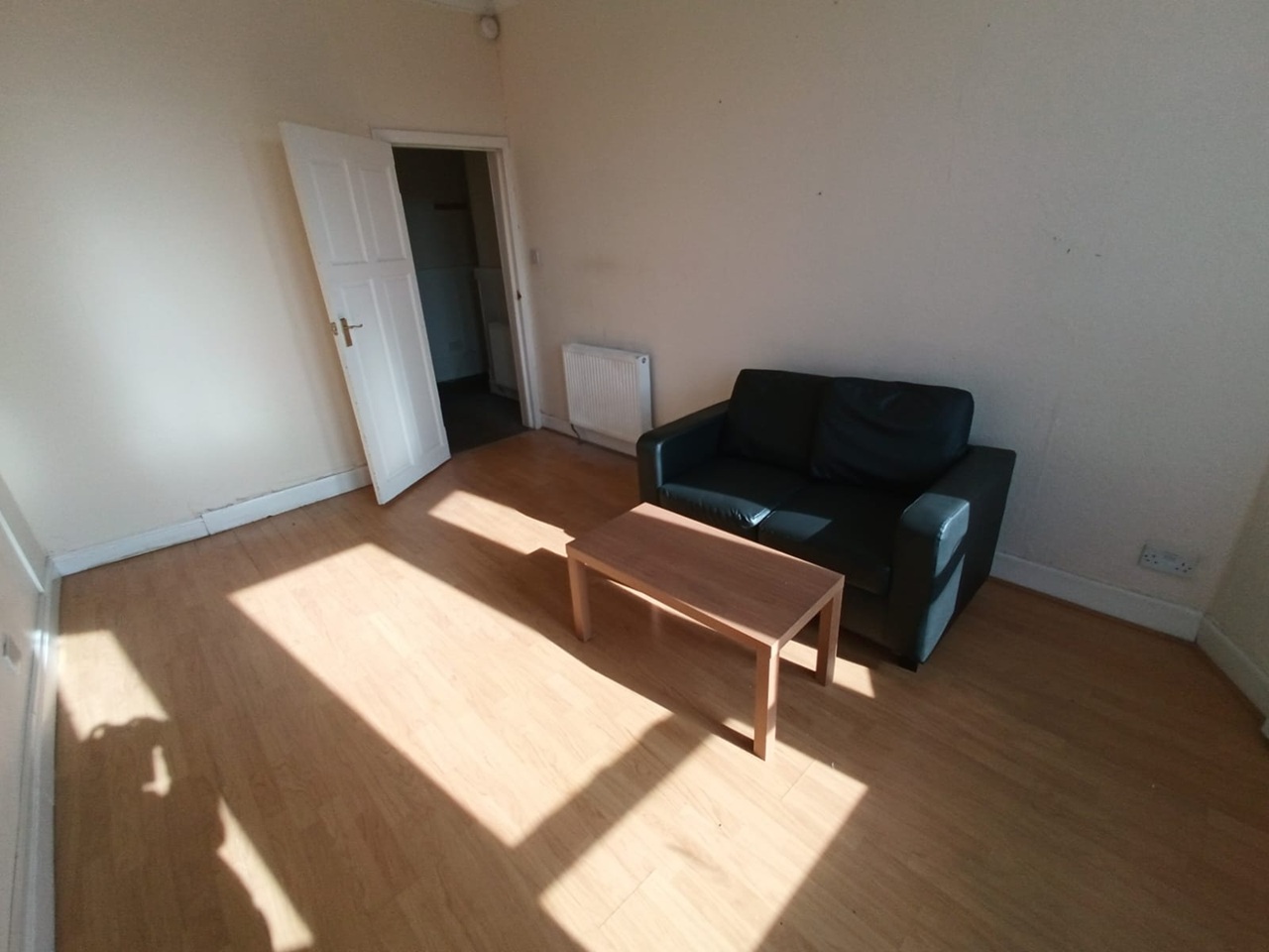 Additional image 2 of 2 Bed Flat, Glasgow, G22, N1 7GU