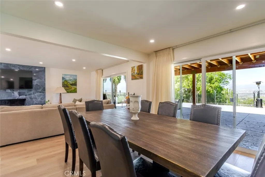 Additional image 15 of 19707 Green Mountain Drive, Newhall, CA 91321