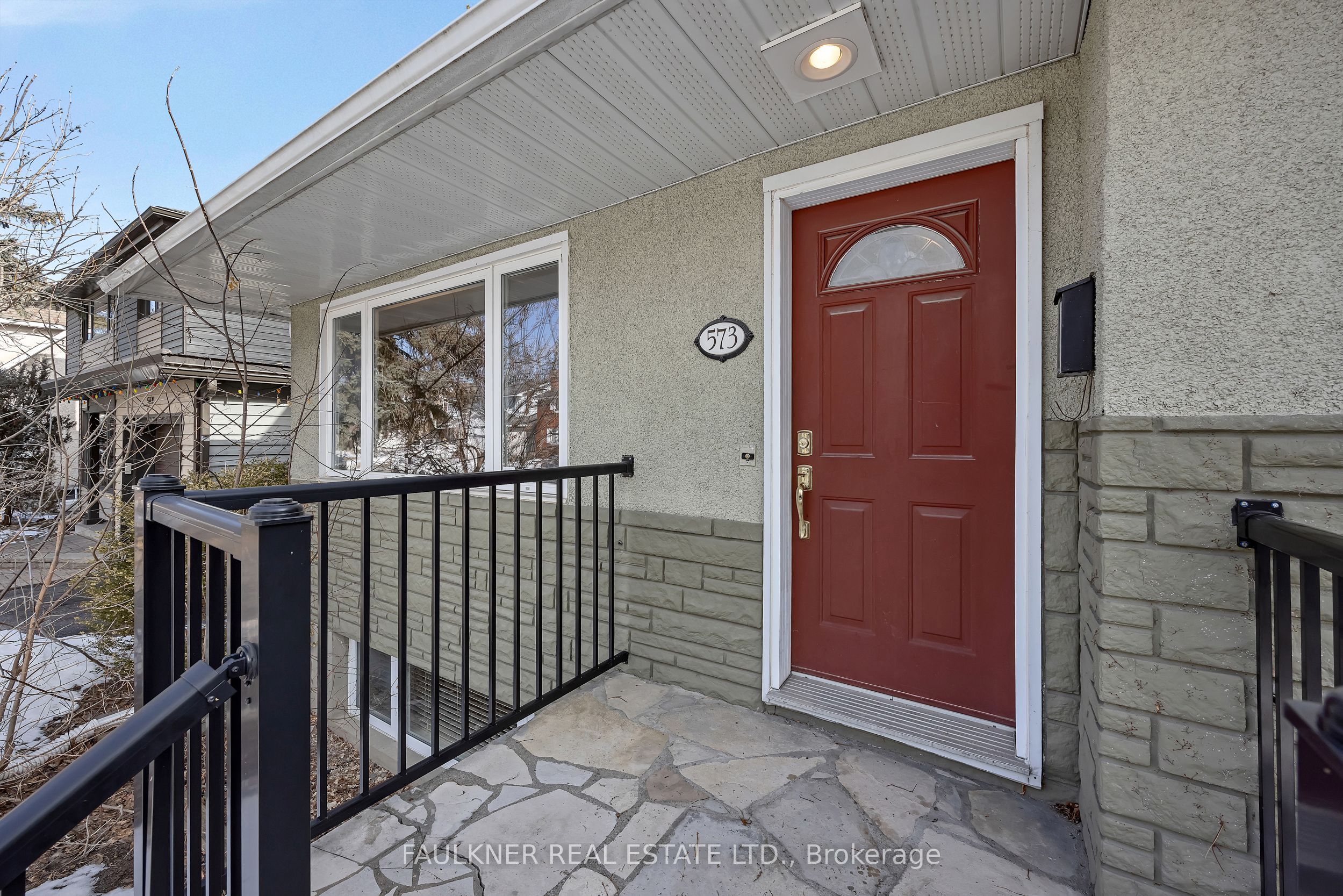 Additional image 3 of 573 Courtenay Avenue, Ottawa, ON, K2A 3B4