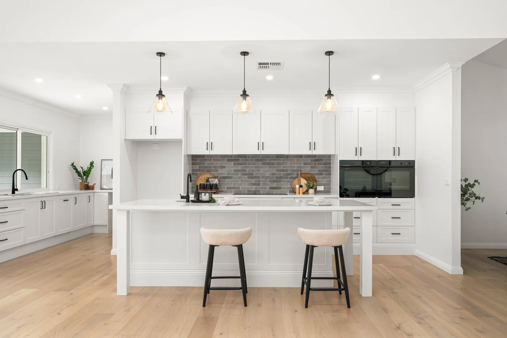 Additional image 5 of 1275 Illaroo Road, Tapitallee NSW 2540