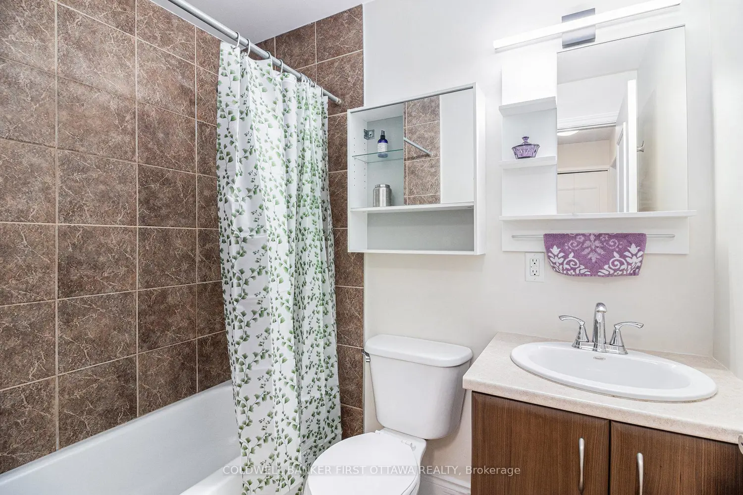 Additional image 15 of 770 St Jean Street 24