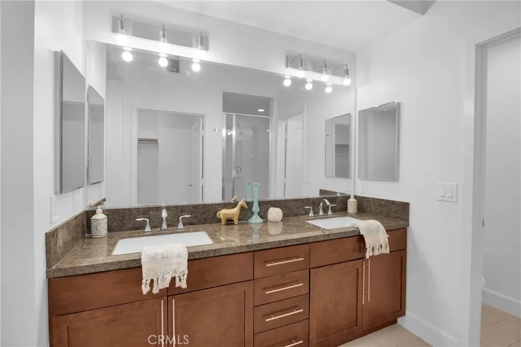 Additional image 31 of 300 E 4th St Unit 115, Long Beach, CA 90802