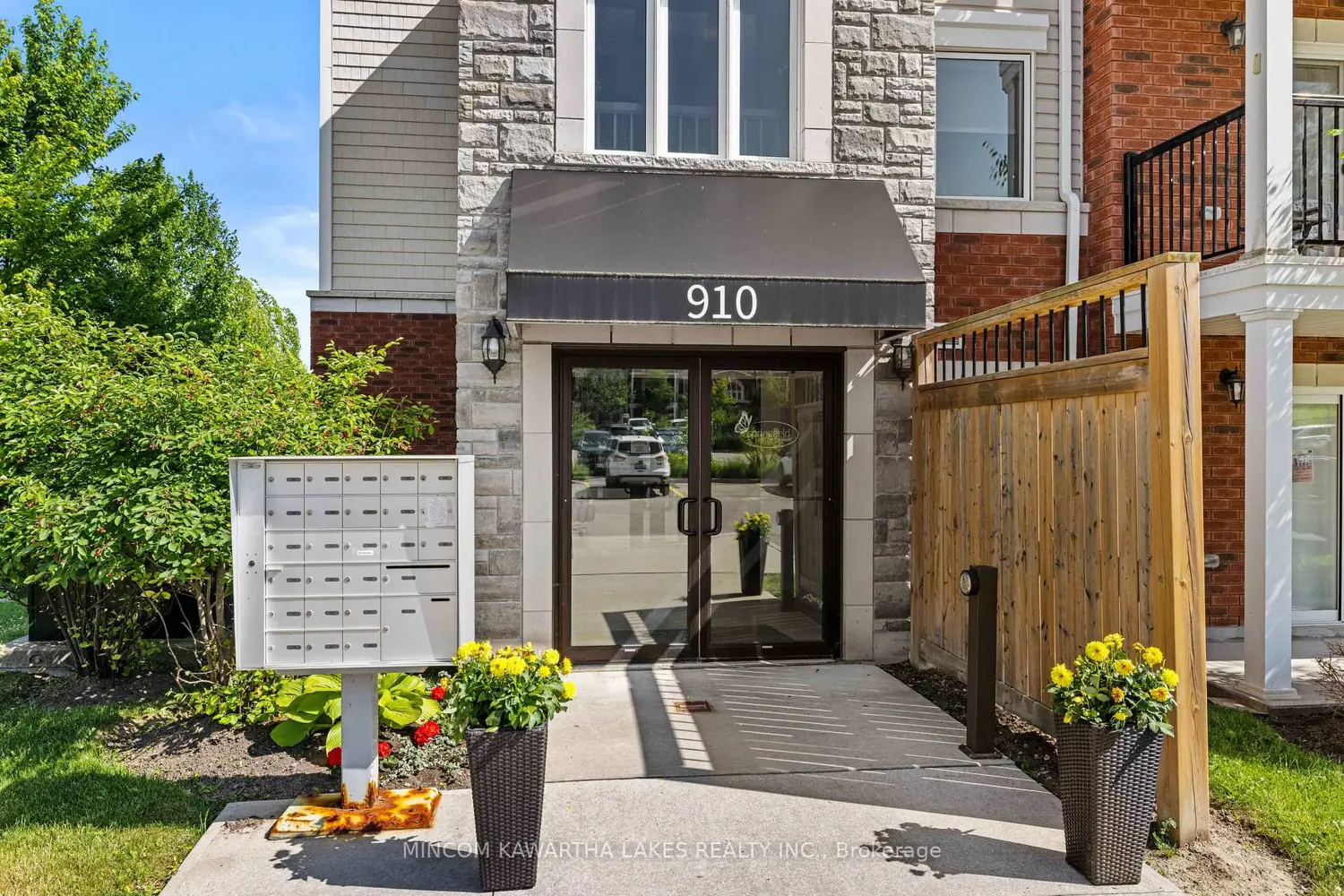 Additional image 5 of 910 Wentworth Street 105