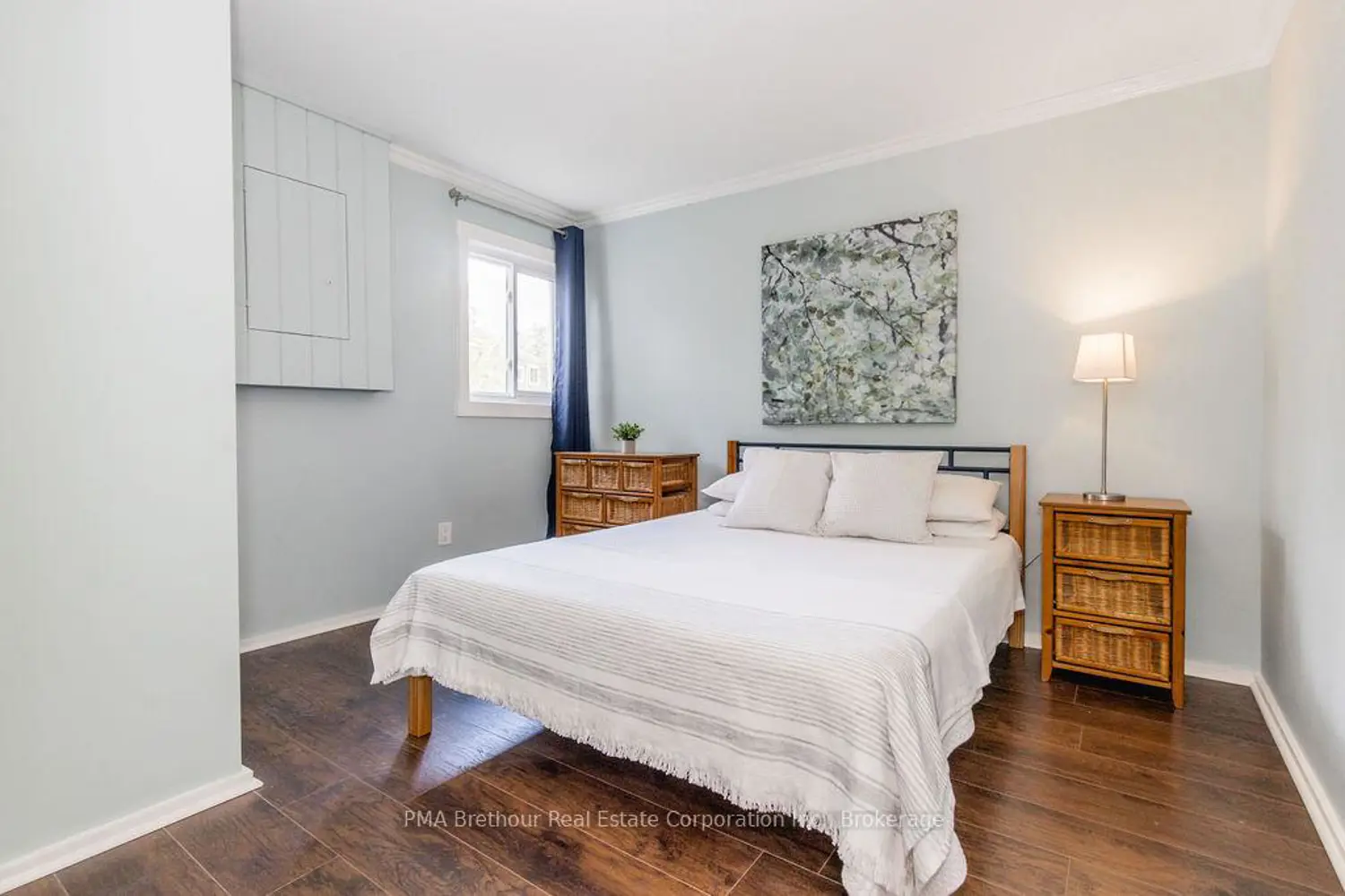 Additional image 2 of 214 Escarpment Crescent 31