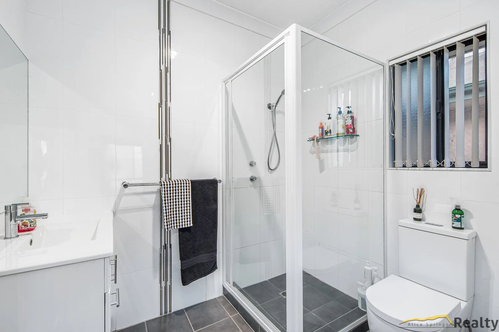 Additional image 17 of 9 Terry Court, Araluen NT 0870