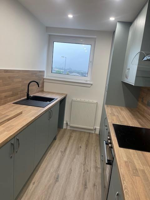 2 Bed Flat, Cambuskenneth Place, G33, N1 7GU