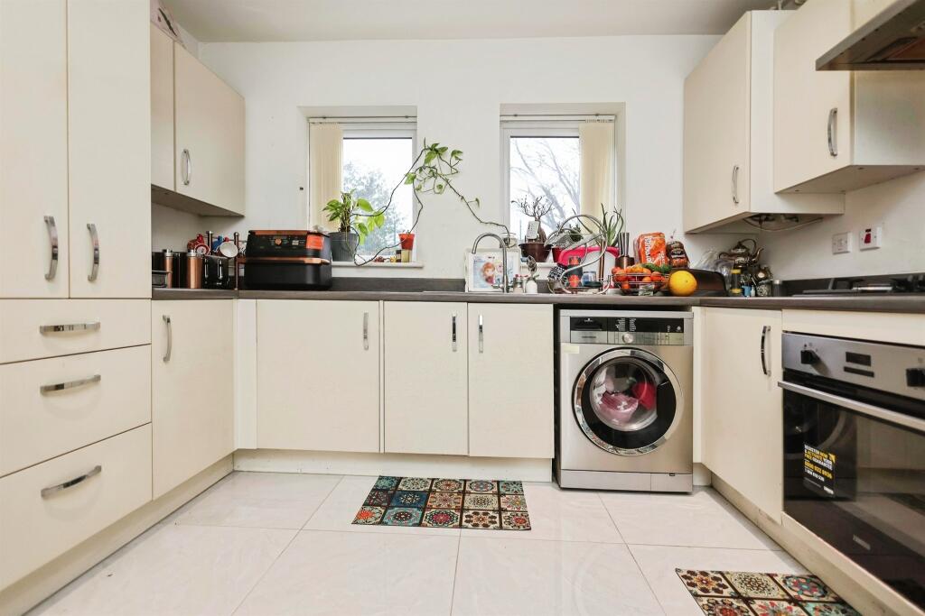 Additional image 5 of Simmons Crescent, BIRMINGHAM