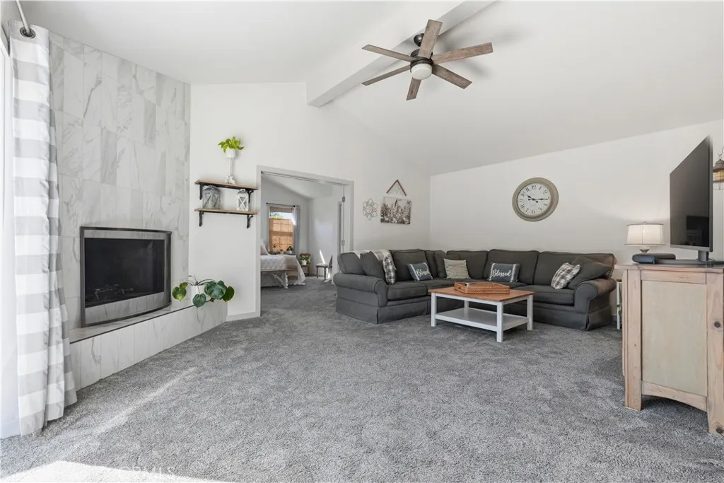 Additional image 87 of 5640 E Parkcrest St, Long Beach, CA 90808