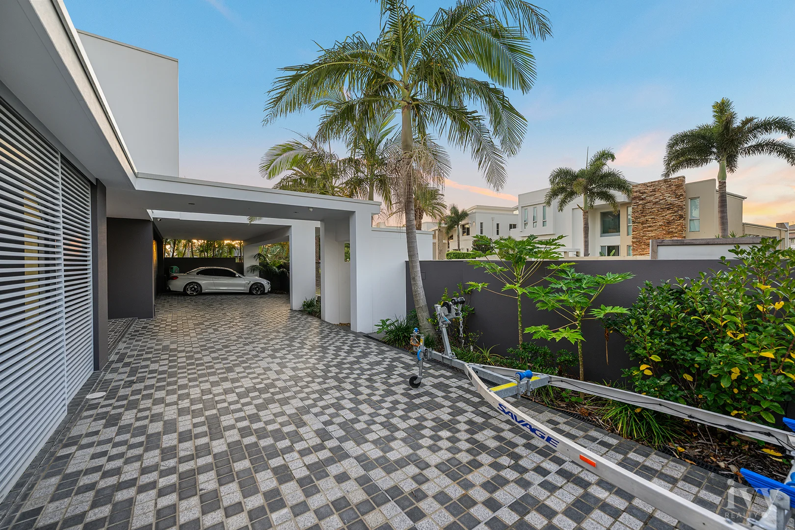 Additional image 26 of 9 Royal Albert Crescent, Sovereign Islands QLD 4216