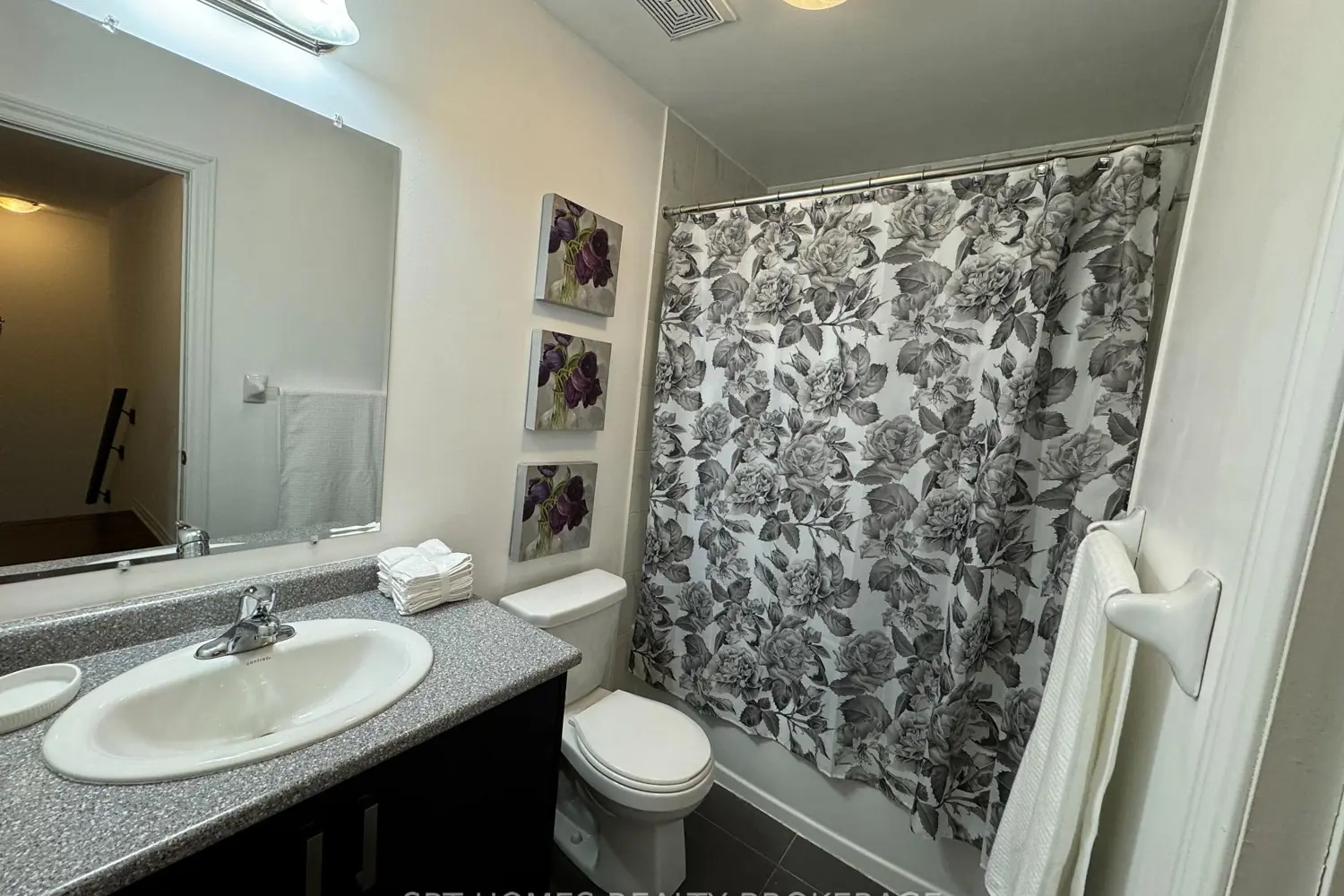Additional image 14 of 128 Berkshire Drive