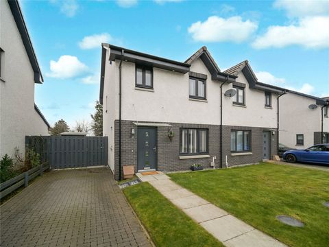 Dunrobin Drive, Stewartfield, East Kilbride, South Lanarkshire G74