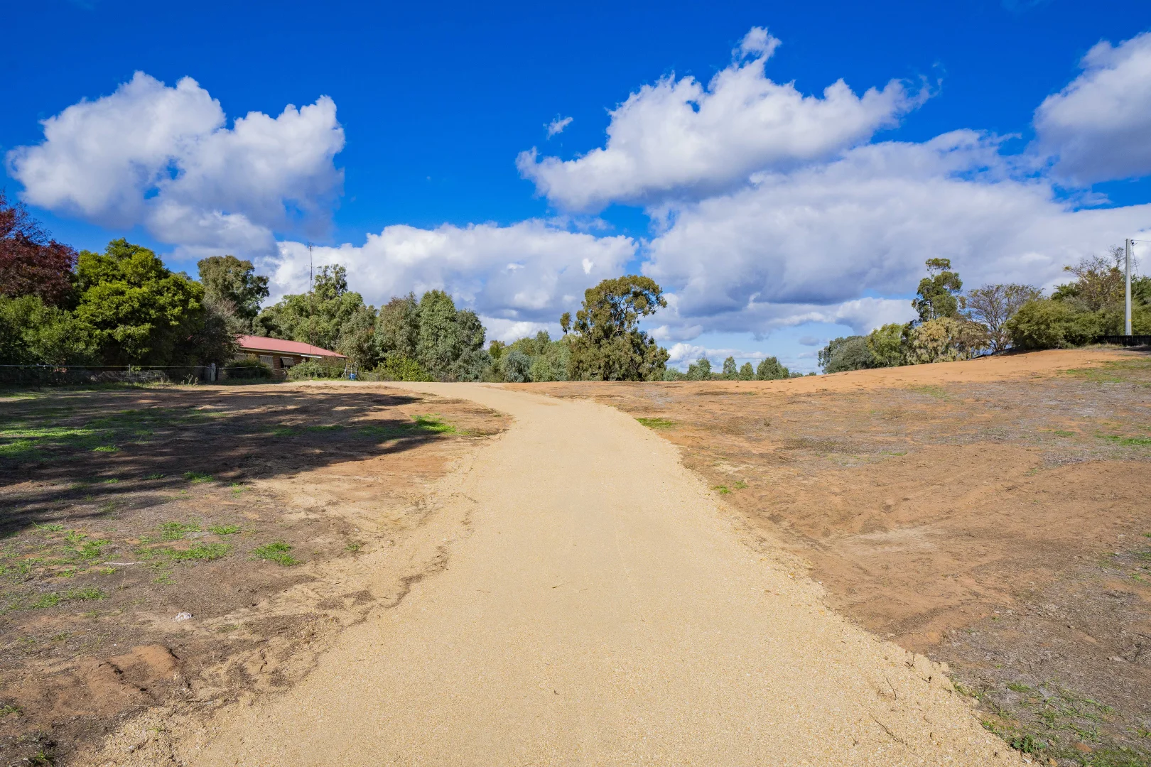 Additional image 4 of 10 Karawatha Drive, Narrandera NSW 2700