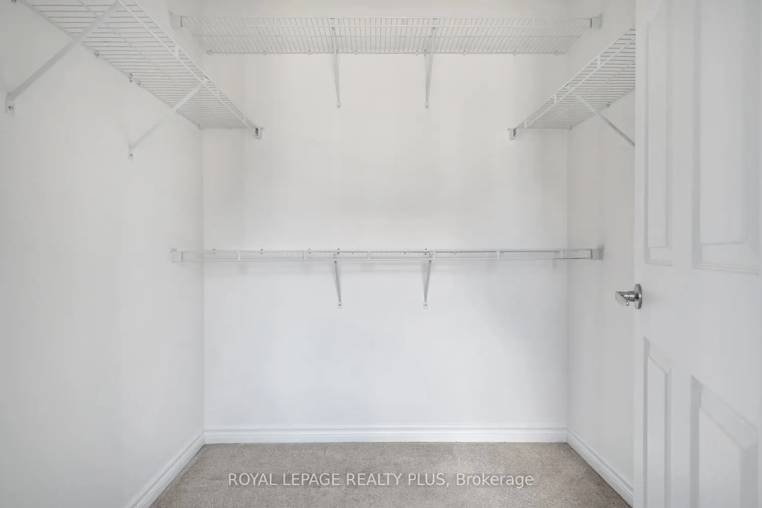 Additional image 18 of 267 Grovehill Crescent