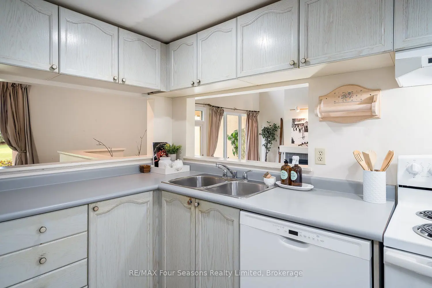 Additional image 7 of 107 Wintergreen Place 113