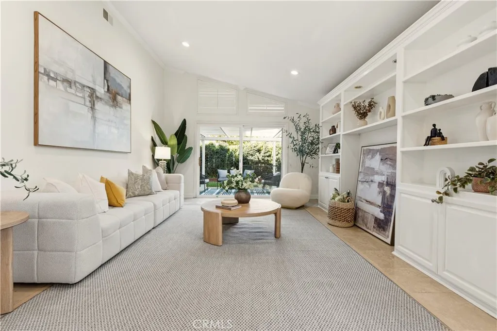 Additional image 20 of 18 Eden, Irvine, CA 92620