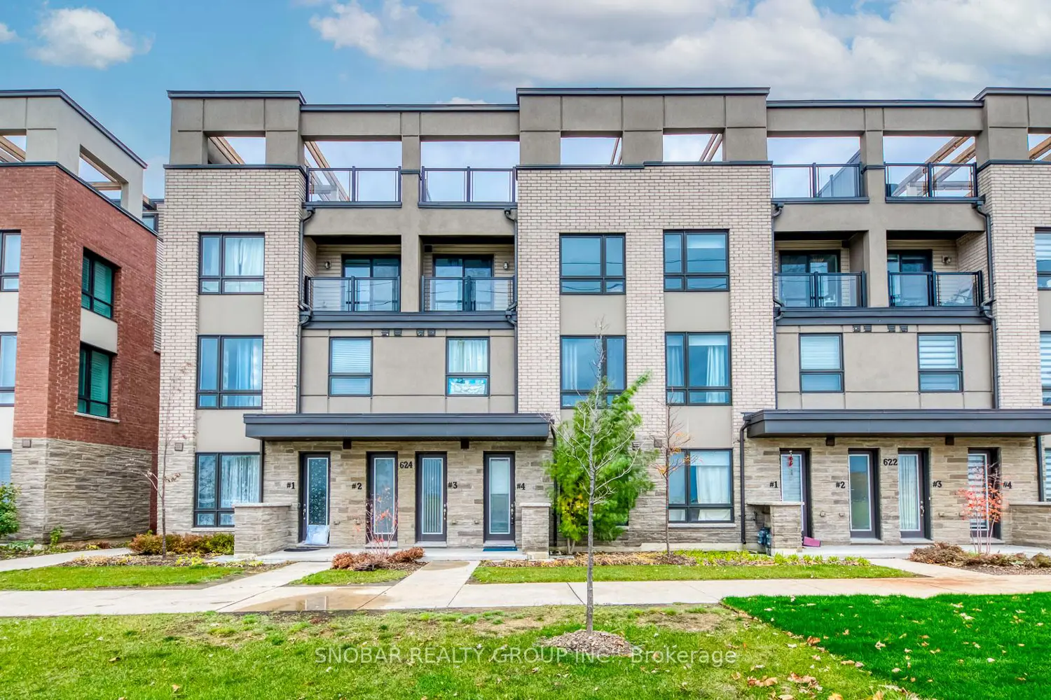 624 Rexdale Boulevard 4