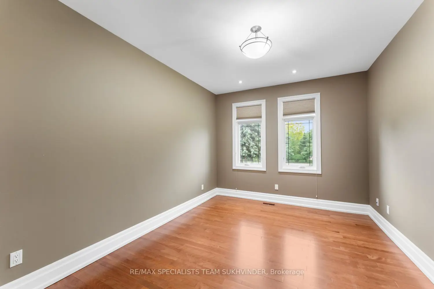 Additional image 15 of 7 Golfdale Court