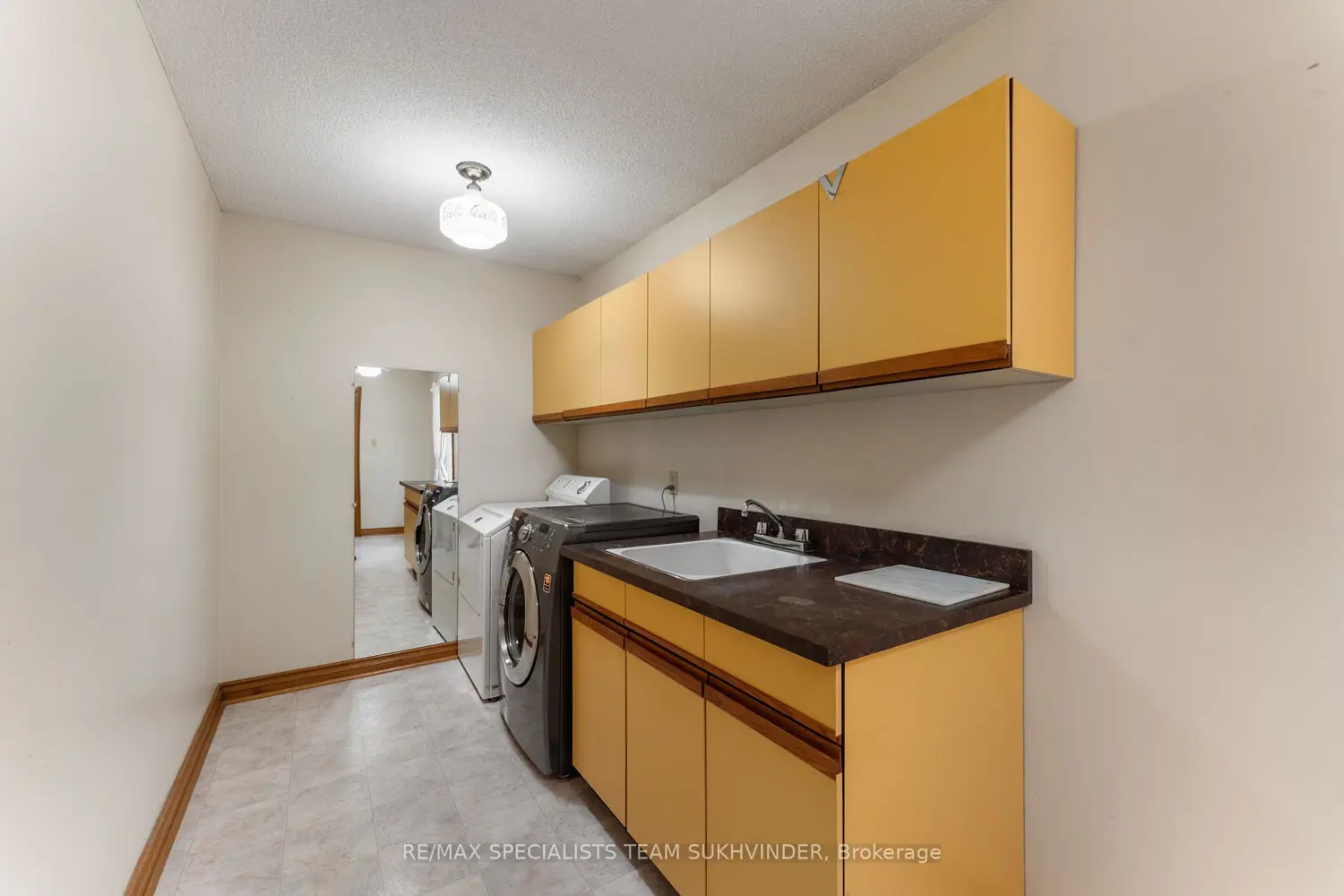 Additional image 7 of 445 Warren Road