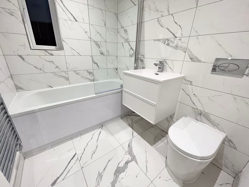 Additional image 13 of 4 bed semi-detached house to rentThe Curve, Welholme Avenue, Grimsby DN32