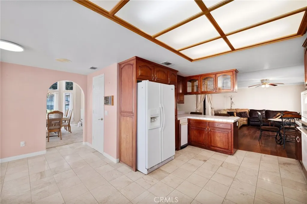 Additional image 16 of 1677 Laurelwood Avenue, Colton, CA 92324