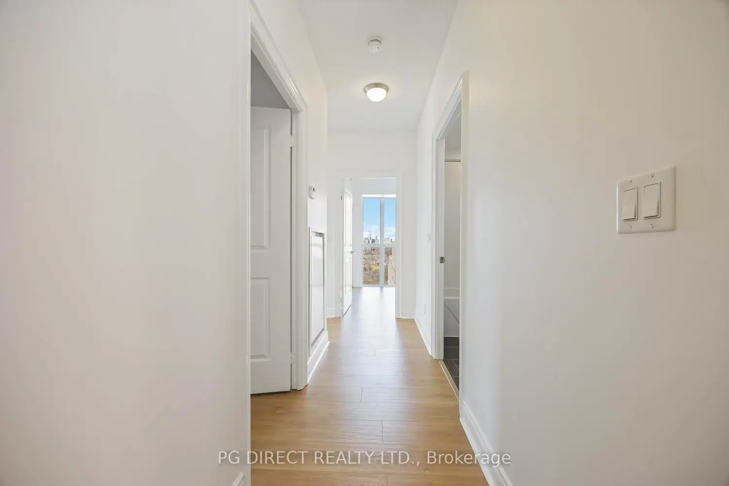 Additional image 6 of 28 Ted Rogers Way 2909