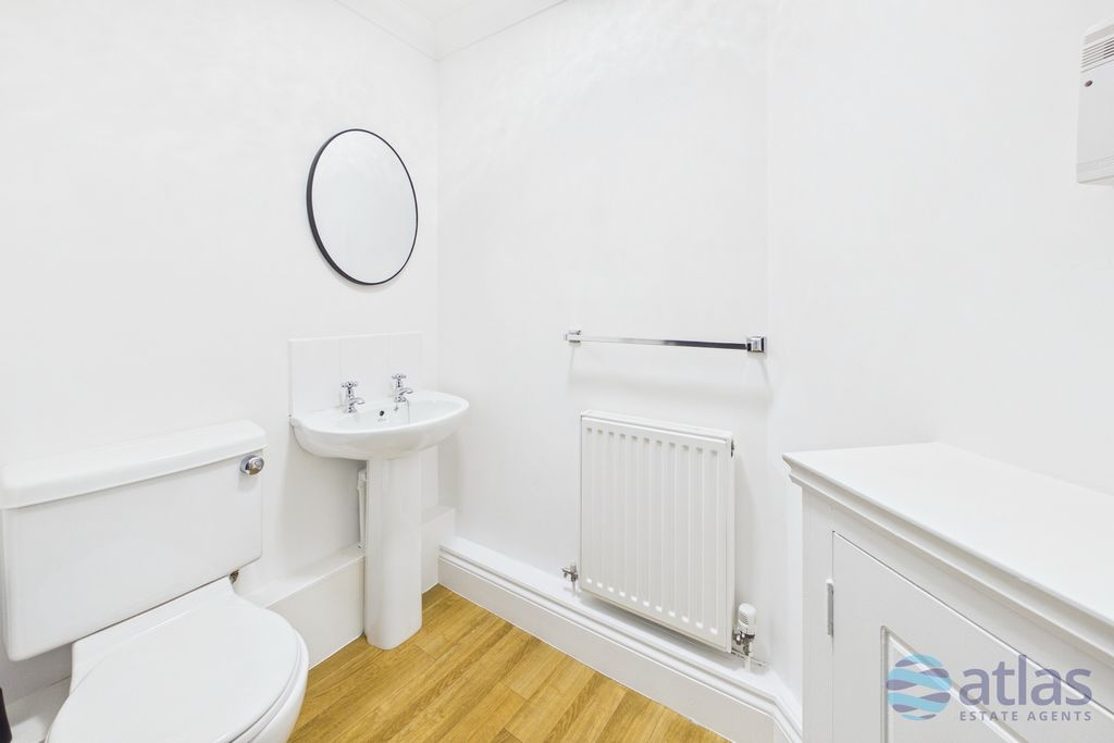 Additional image 6 of 3 bed flat to rentNorth Mossley Hill Road, Mossley Hill L18
