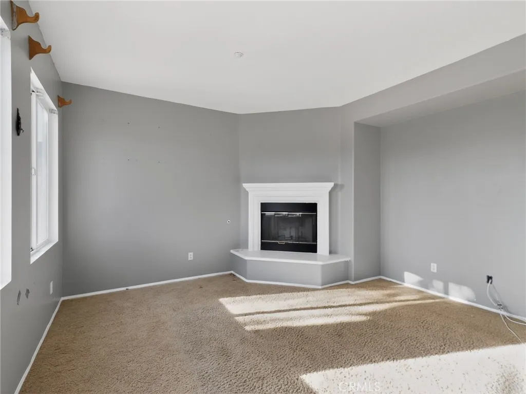 Additional image 6 of 600 Freeport Ln, Oxnard, CA 93035