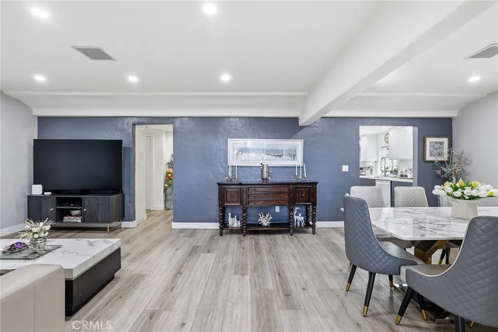 Additional image 5 of 10418 Samoa Avenue, Tujunga, CA 91042