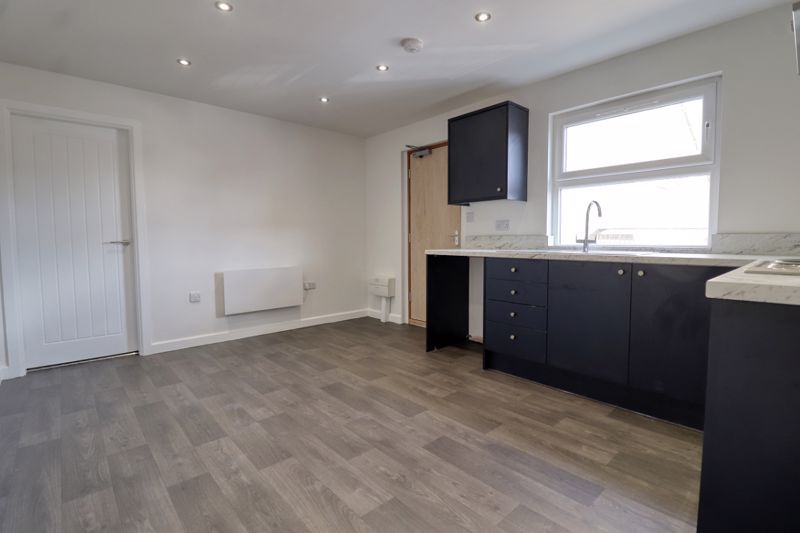 Additional image 2 of 1 bed flat to rentOswald Road, Scunthorpe DN15