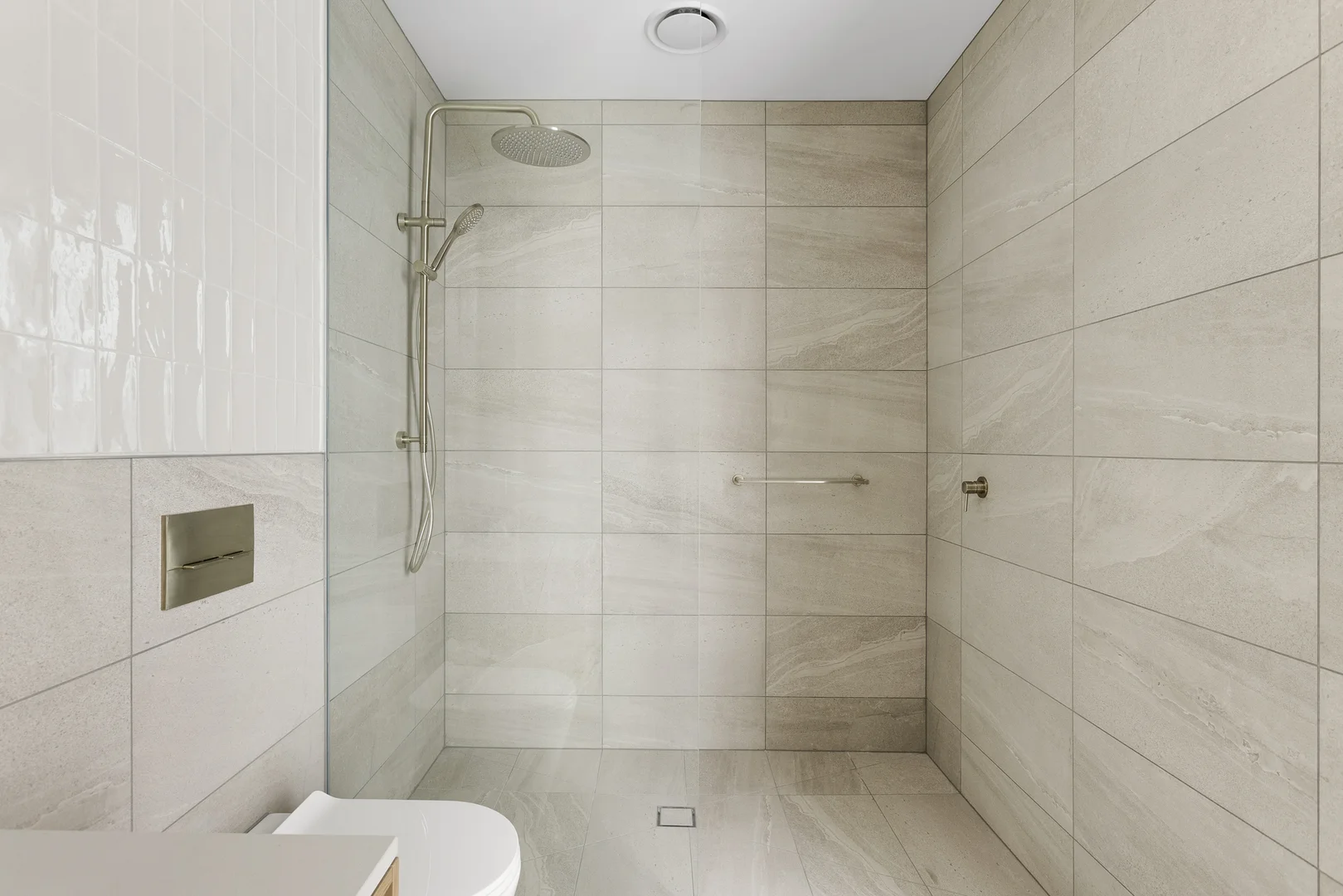 Additional image 13 of 402/466 Hampton Street, Hampton VIC 3188