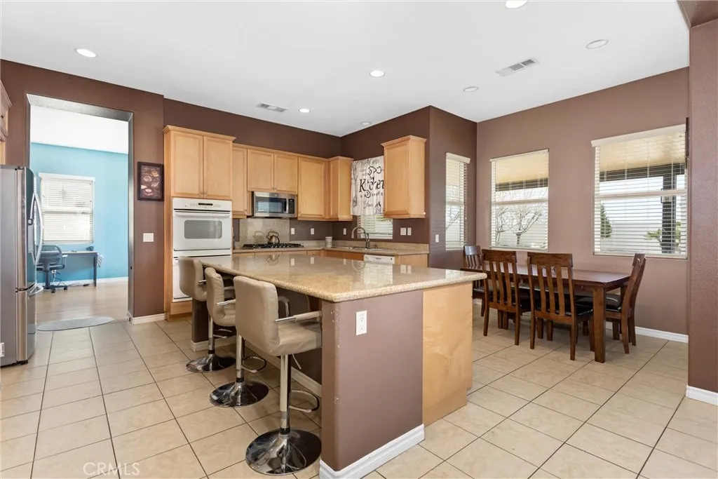 Additional image 15 of 12690 Mar Vista Dr, Apple Valley, CA 92308