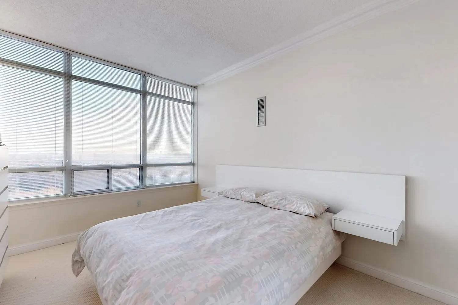 Additional image 4 of 610 Bullock Drive Ph5