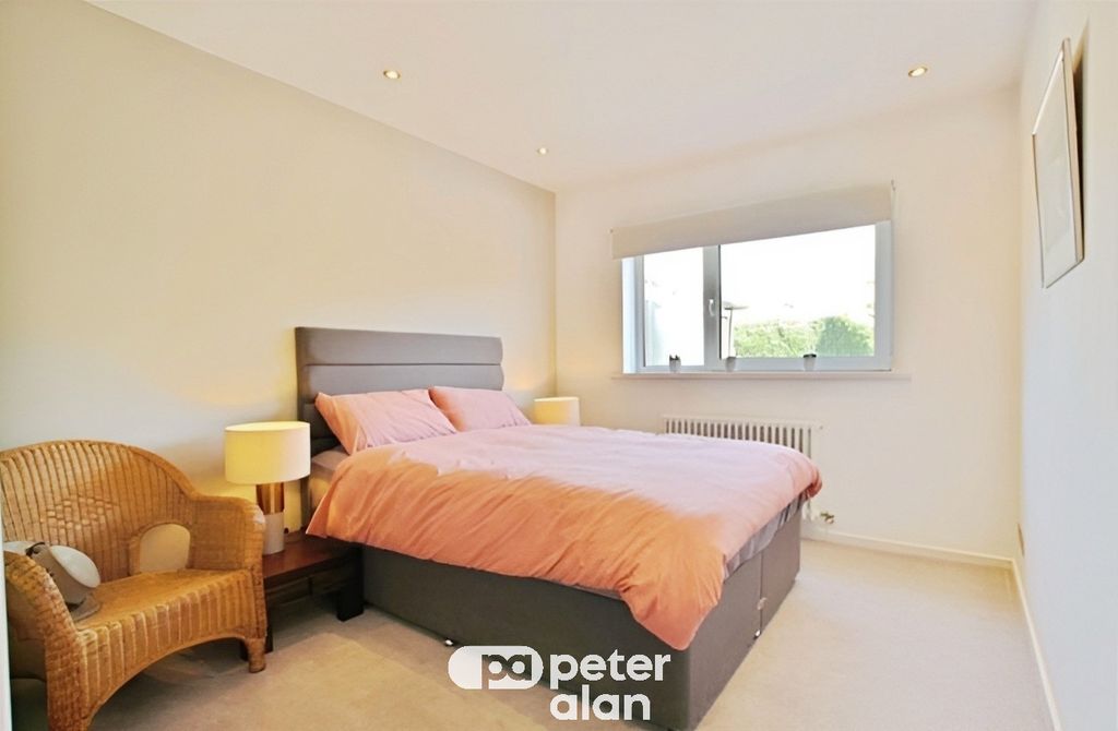 Additional image 14 of 2 bed flat to rentLake Road East, Cardiff CF23