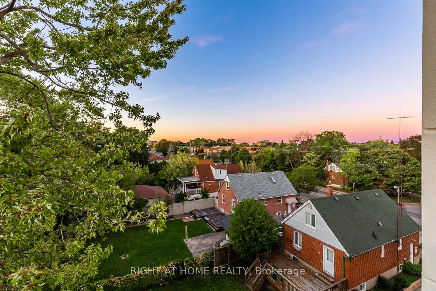 Additional image 17 of 722 Marlee Avenue 406