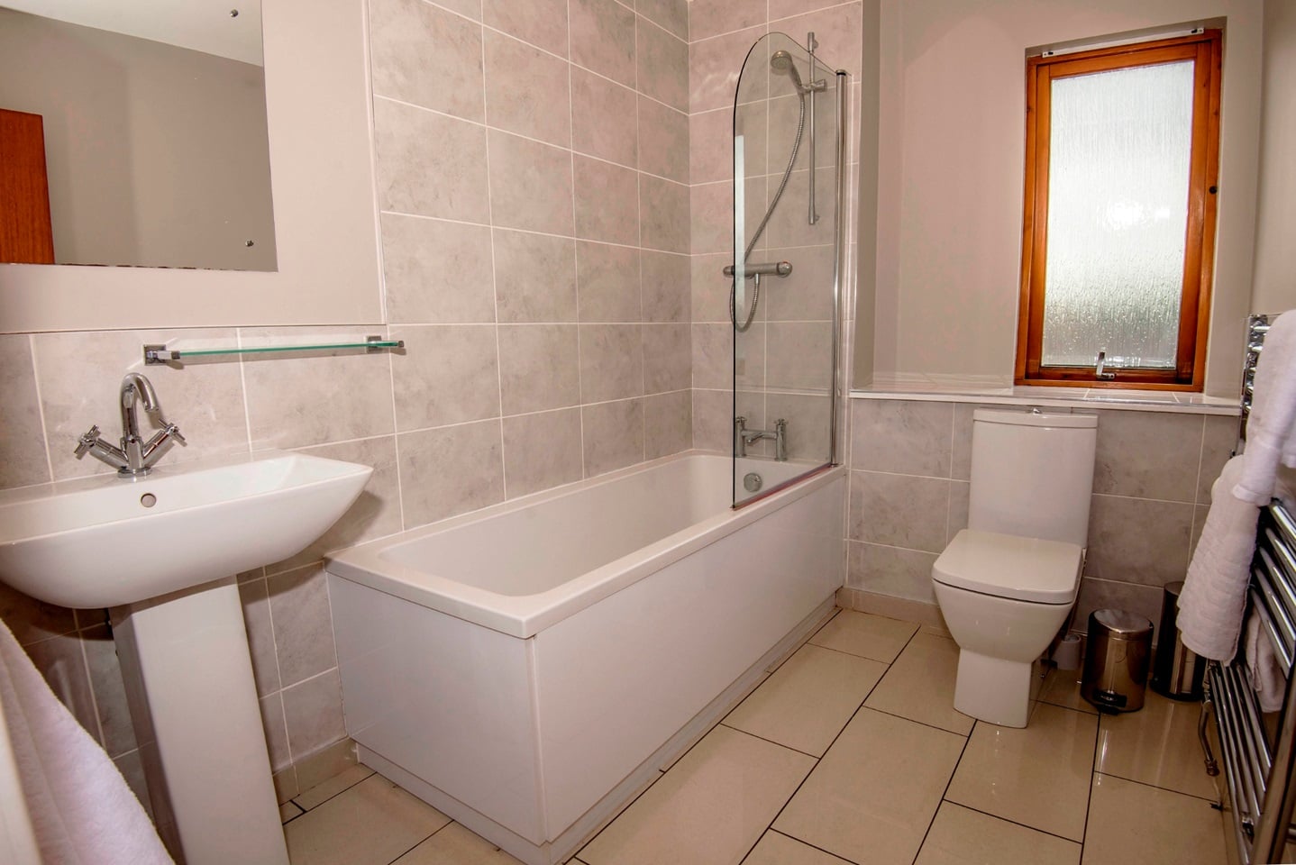 Additional image 3 of 2 Bed Flat, St Clair Place, EH6, N1 7GU