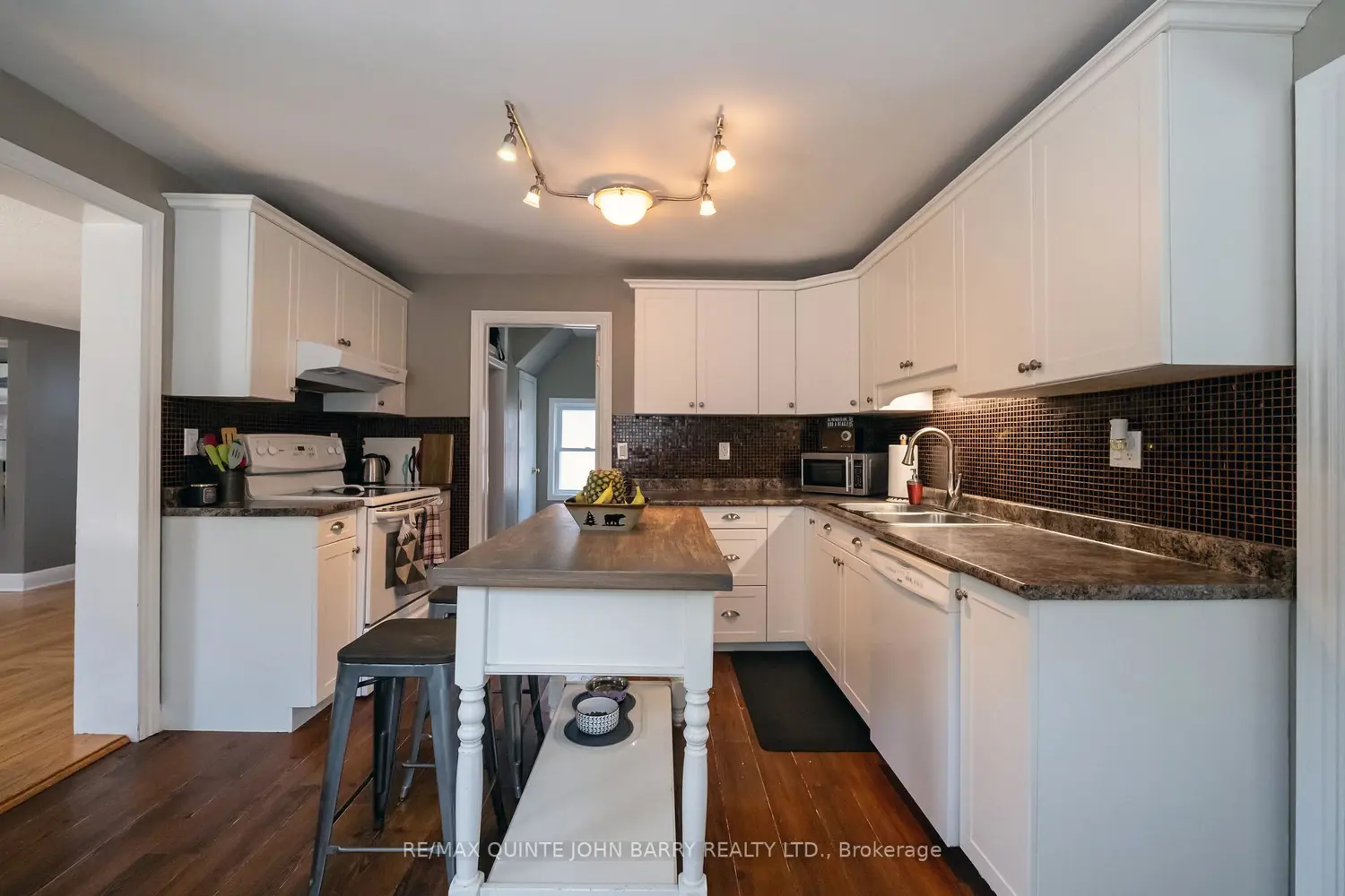 Additional image 3 of 17 James Street